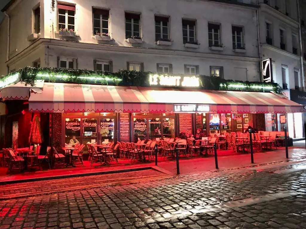 Flat In Montmartre La Planquette Parking Apartment Paris